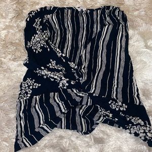 Patterned short sleeve blouse/top